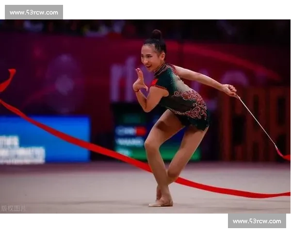 艺术体操之美融合力量节奏与女性优雅竞技精神探索国际发展与未来创新之路